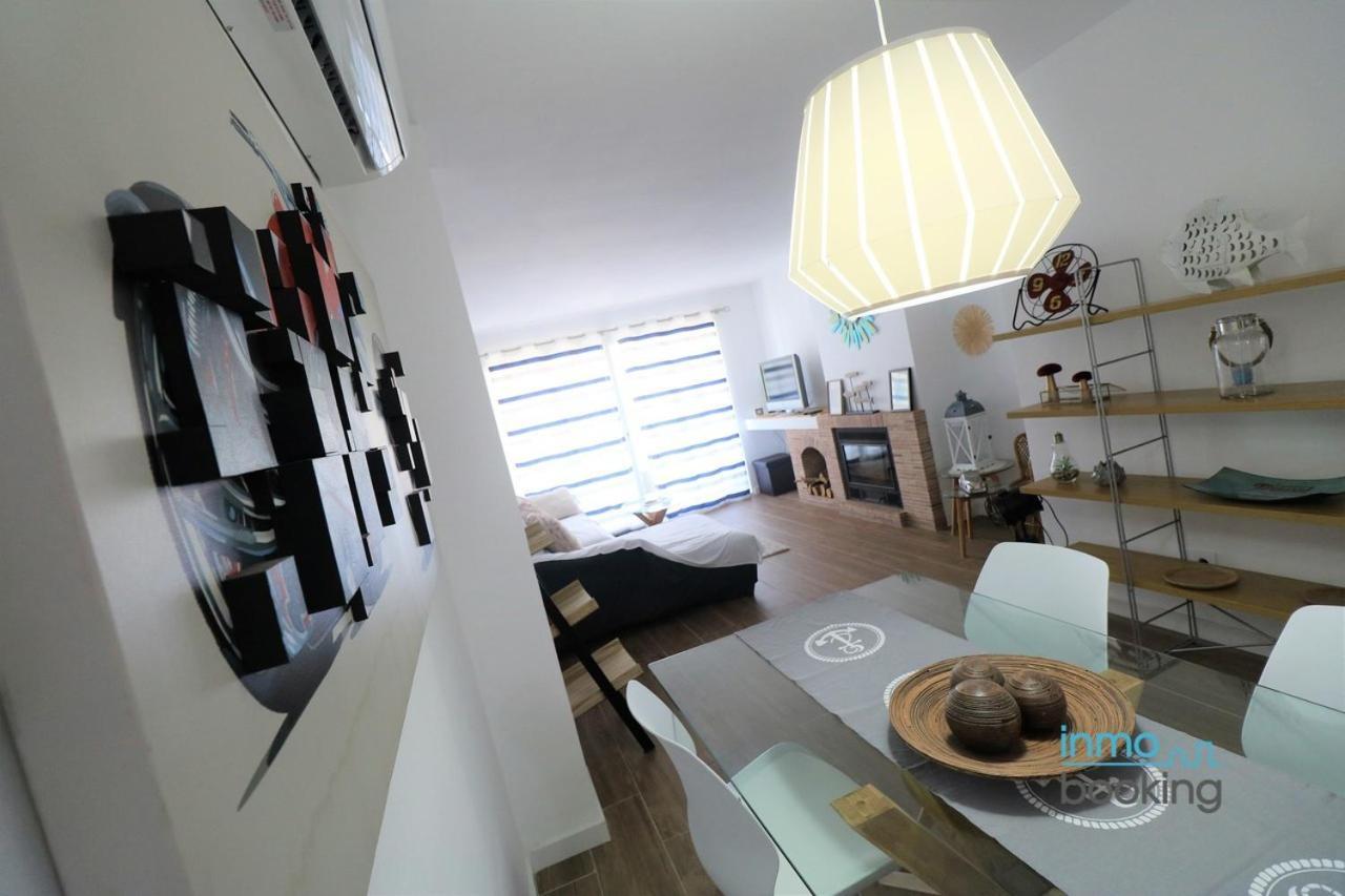 Sun Beach Bellavista Con Vistas Al Mar Салоу Екстериор снимка
